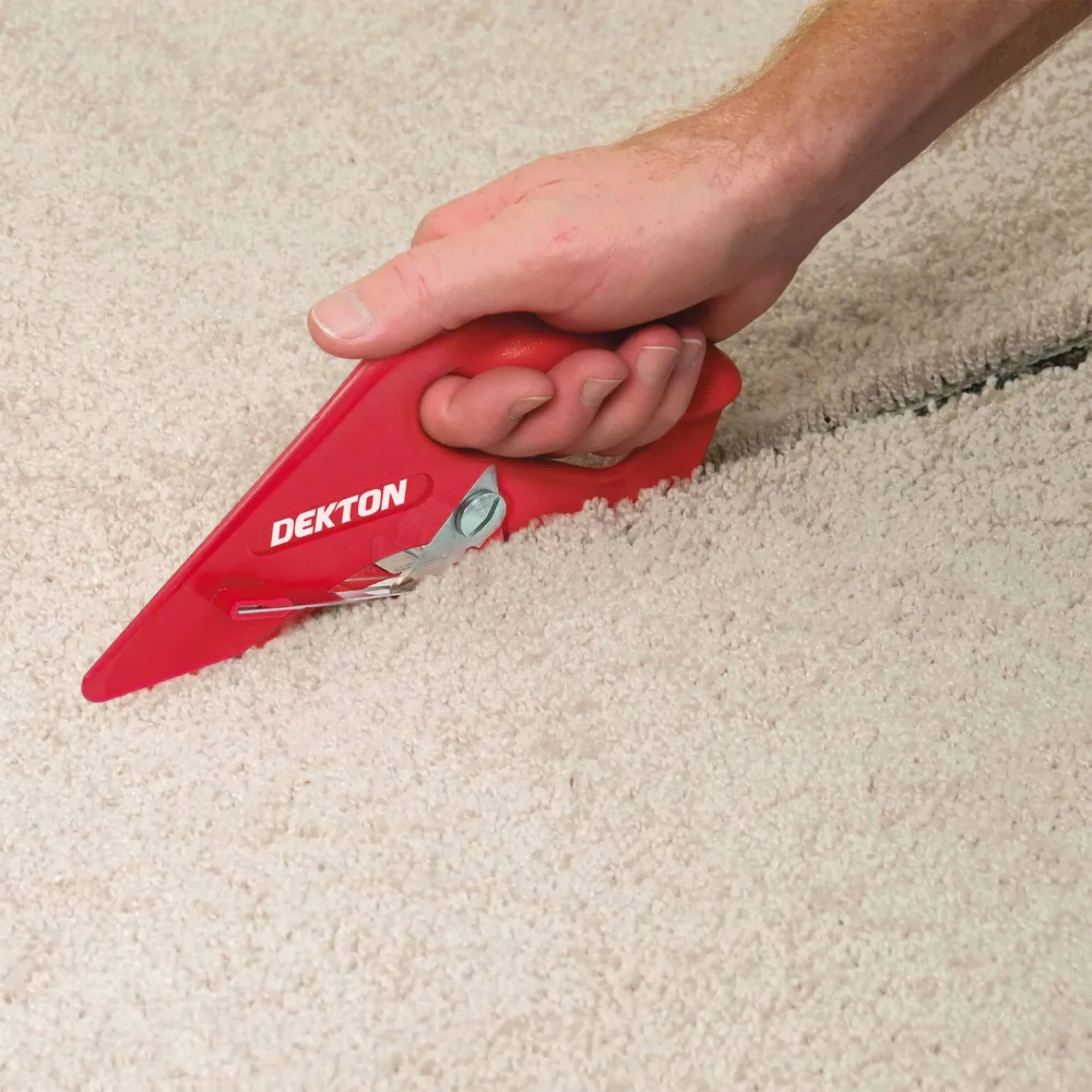 DEKTON Universal Carpet Cutter