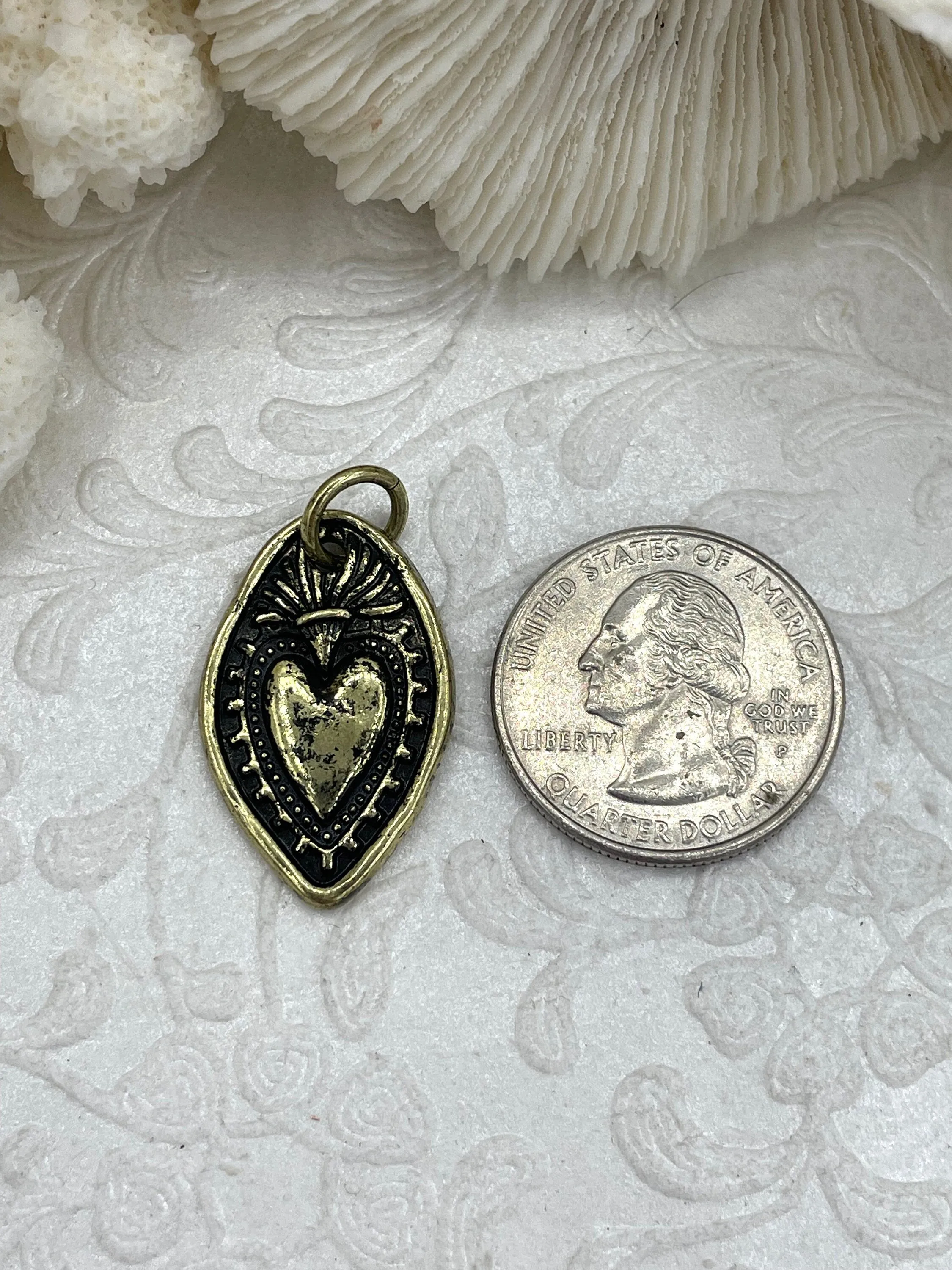 Sacred Heart Pendant, Sacred Heart Charm, Love Charm, Religious Charm 7 finishes, 28mm x 18mm, 2mm thick, Plated Zinc Alloy Heart, Fast Ship